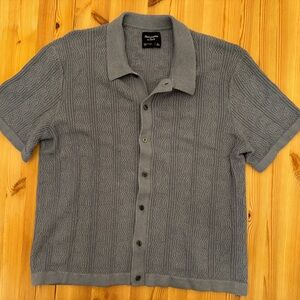 Abercrombie & Fitch Light Blue Short Sleeve Shirt
